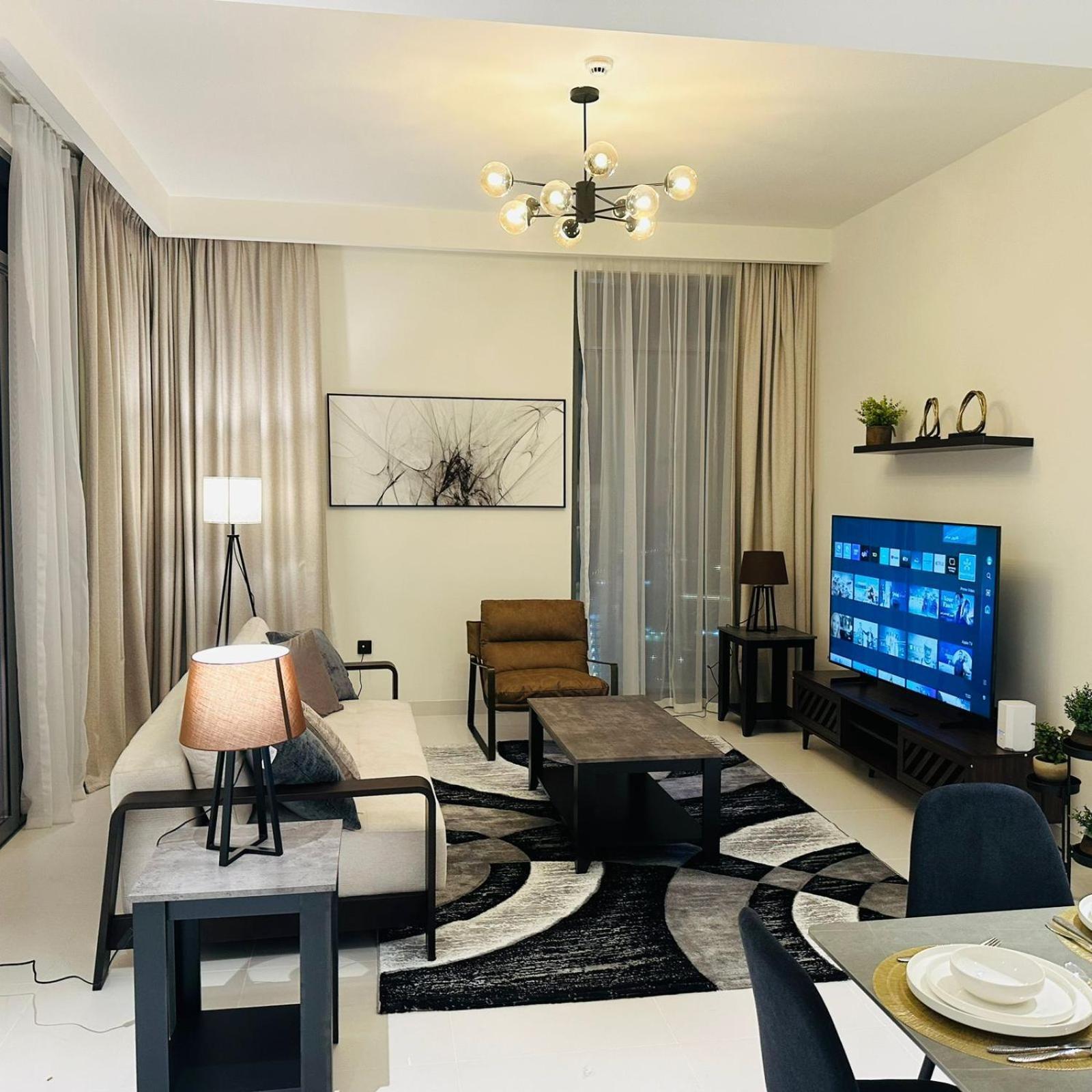 Apartment Amakin Beachfront Palm Jumeirah Marina Vista 2 *
